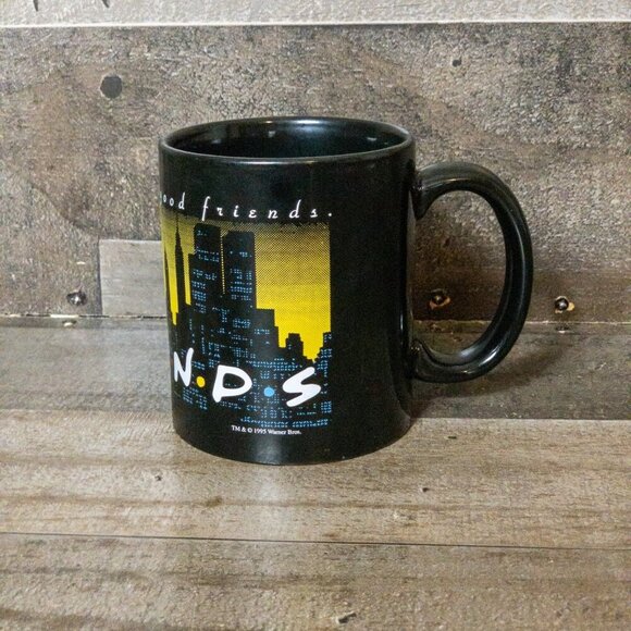 FRIENDS COFFEE MUG GOOD COFFEE GOOD FRIENDS 1995 VINTAGE WARNER BROS DINER CUP - Picture 2 of 6